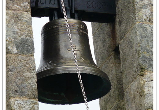 Cloche de la chapelle du Dresnay - Loguivy-Plougras