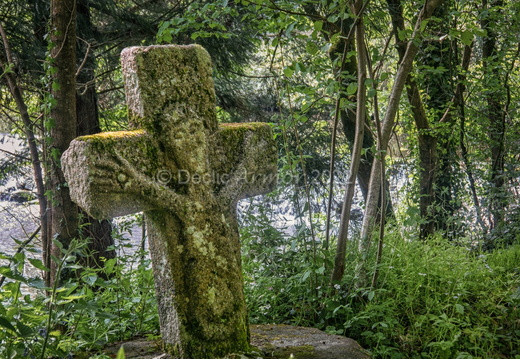 Une croix naïve à Trégrom